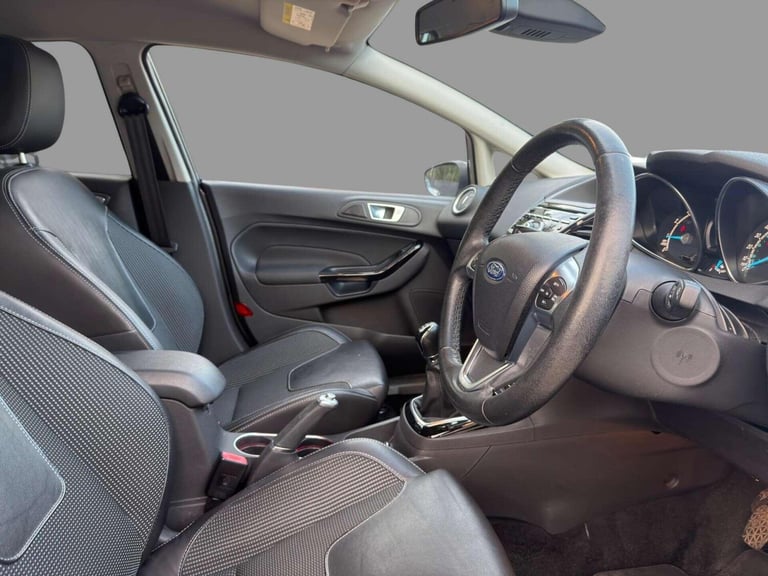 2016 Ford Fiesta 1.0 Fiesta Titanium X 5dr HATCHBACK Petrol Manual