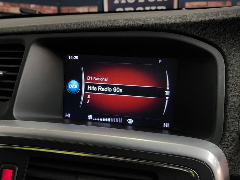 2017 Volvo S60 2.0 D3 R-Design Lux Nav Saloon 4dr Diesel Auto Euro 6 (s/s) (150 ps) Saloon Diesel...