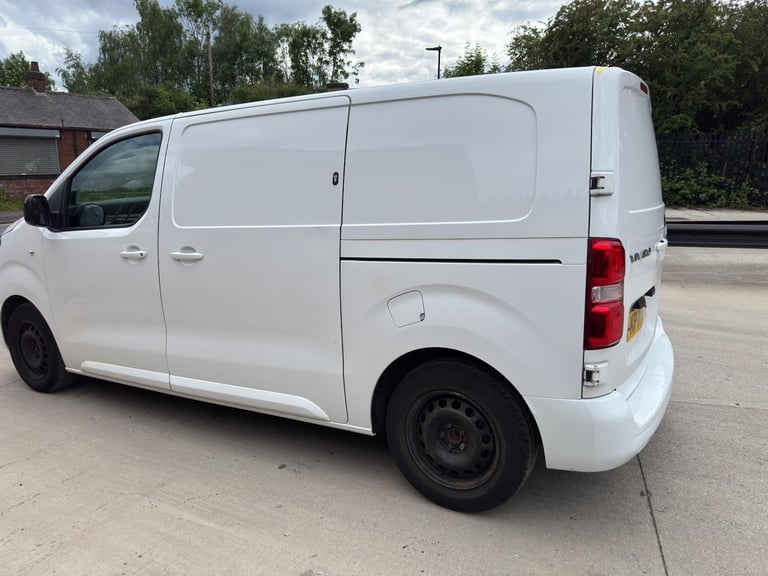 2022 Vauxhall Vivaro 1.5 Turbo D 2700 Sportive L1 H1 Euro 6 (s/s) 5dr PANEL VAN Diesel Manual