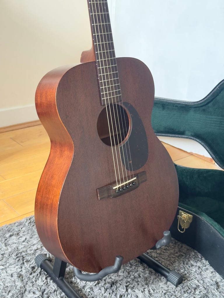 Martin 000-15M All Solid Mahogany Acoustic Guitar + Hard Case