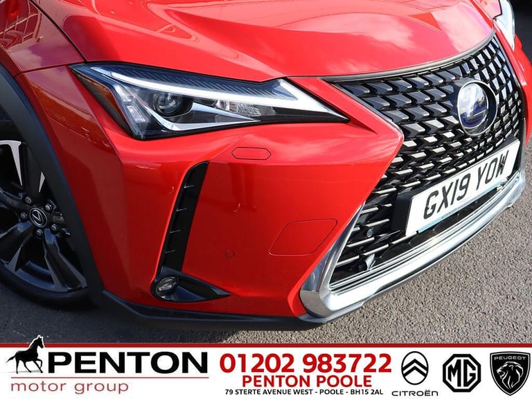  Lexus UX 2.0 250h Premium SUV 5dr Petrol Hybrid E-CVT Euro 6 (s/s) (184 ps) Petrol/Electric Hybr...