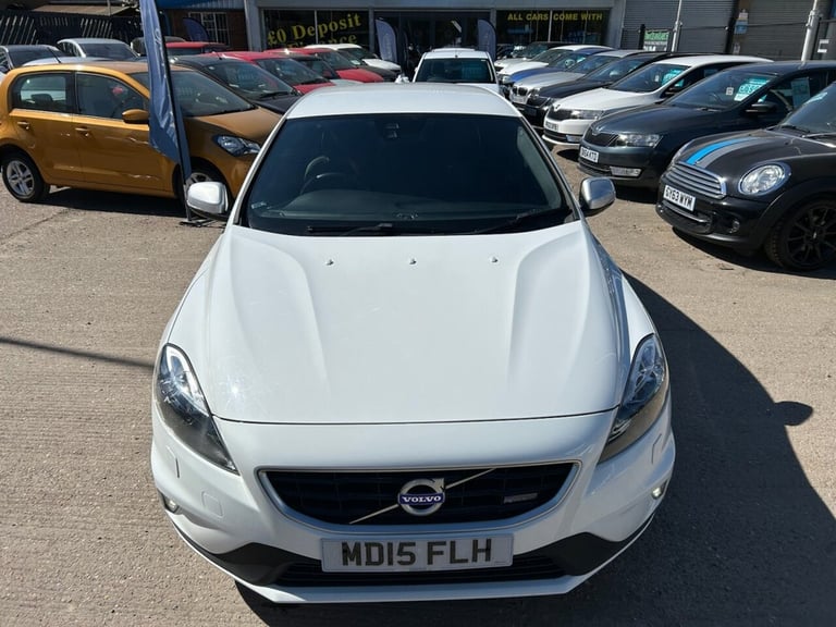 2015 Volvo V40 1.6 T2 R-Design Hatchback 5dr Petrol Manual Euro 5 (s/s) (120 ps) Hatchback Petrol...