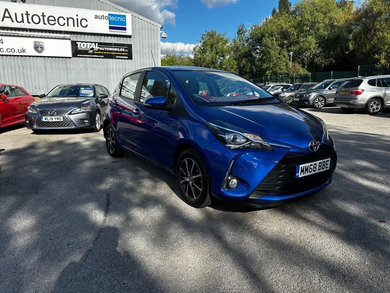 2019 Toyota Yaris 1.5 VVT-i Icon Tech Euro 6 5dr HATCHBACK Petrol Manual