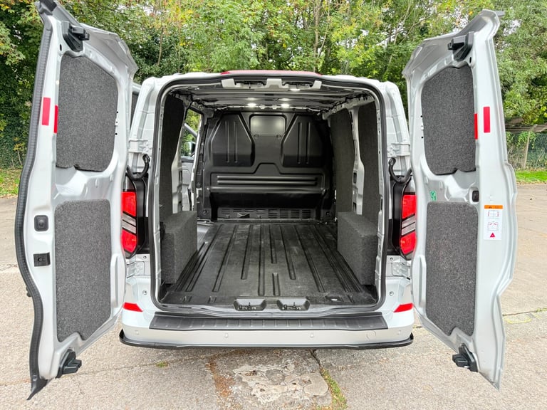 2024 FORD TRANSIT CUSTOM 300 LIMITED RS EDITION L1H1 ECOBLUE 136 PS 6 SPEED IN
