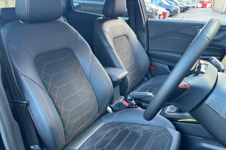 2025 Ford Puma 1.0 EcoBoost Hybrid mHEV ST-Line X 5dr HATCHBACK PETROL Manual