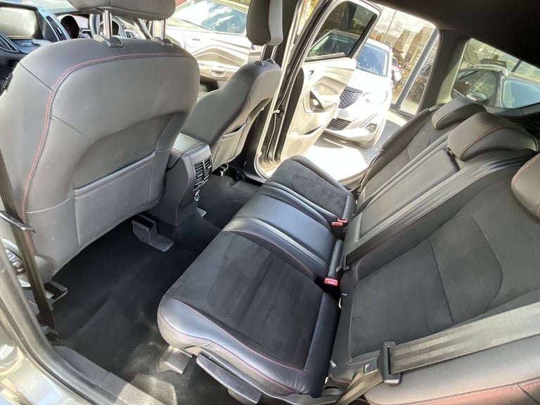 2018 Ford Kuga 1.5T EcoBoost GPF ST-Line SUV 5dr Petrol Manual Euro 6 (s/s) (150 ps) HATCHBACK Pe...