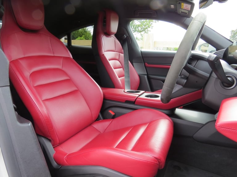 2021 Porsche Taycan 350kW 93kWh 4dr RWD Auto Just serviced by Porsche SALOON Electric Automatic