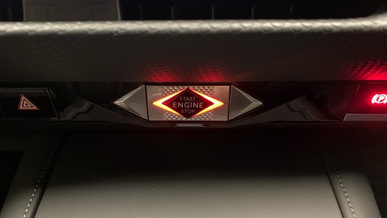 2025 DS Automobiles DS 4 1.6 E-TENSE 12.4kWh Rivoli Hatchback 5dr Petrol Plug-in Hybrid EAT8 Euro...