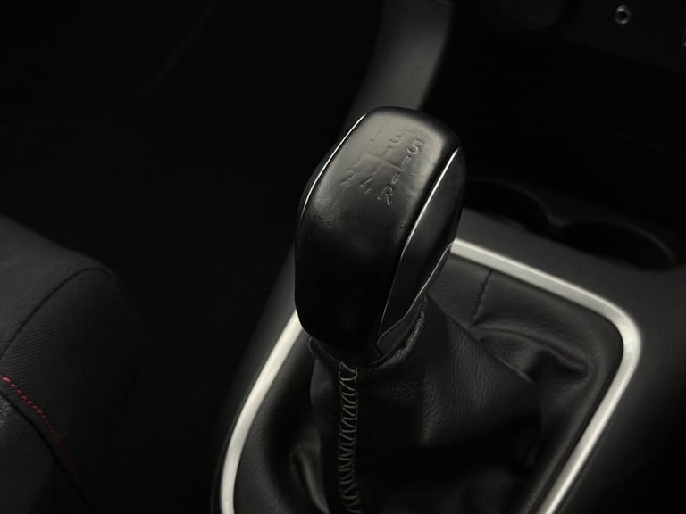 2018 Citroen C3 1.2 PureTech 82 Flair Nav Edition 5dr HATCHBACK PETROL Manual