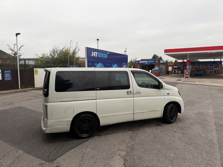 Nissan, 2004, 3500 (cc)