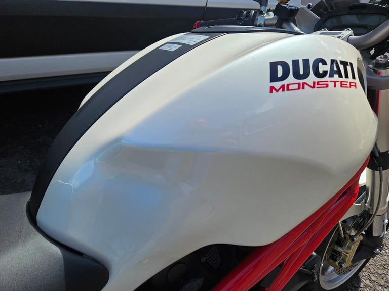 Ducati Monster M1100 in spotless condition 