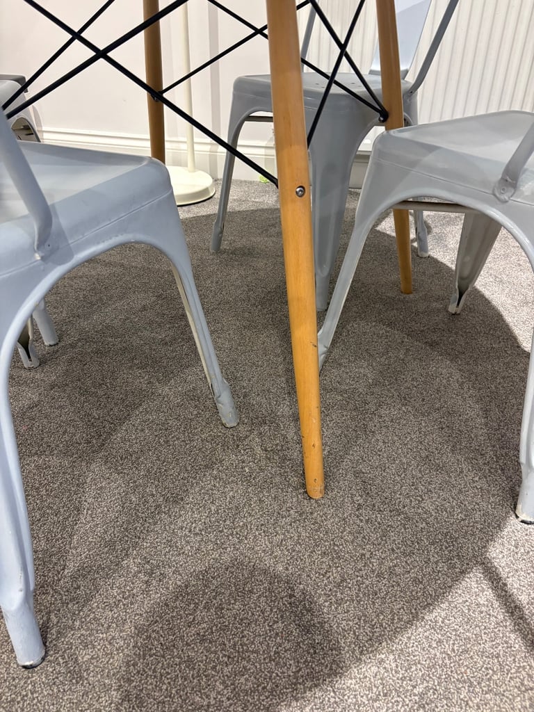 White Dining Table with crossed wood legs 