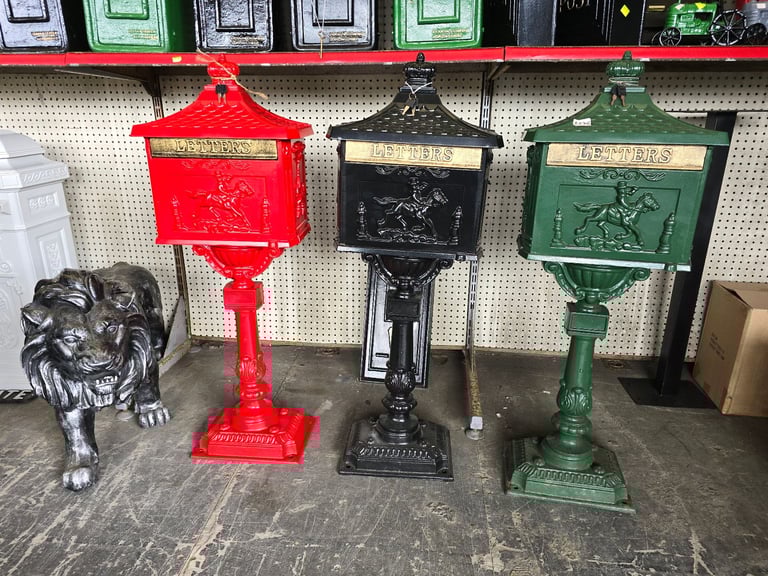 Cast iron round free standing post box