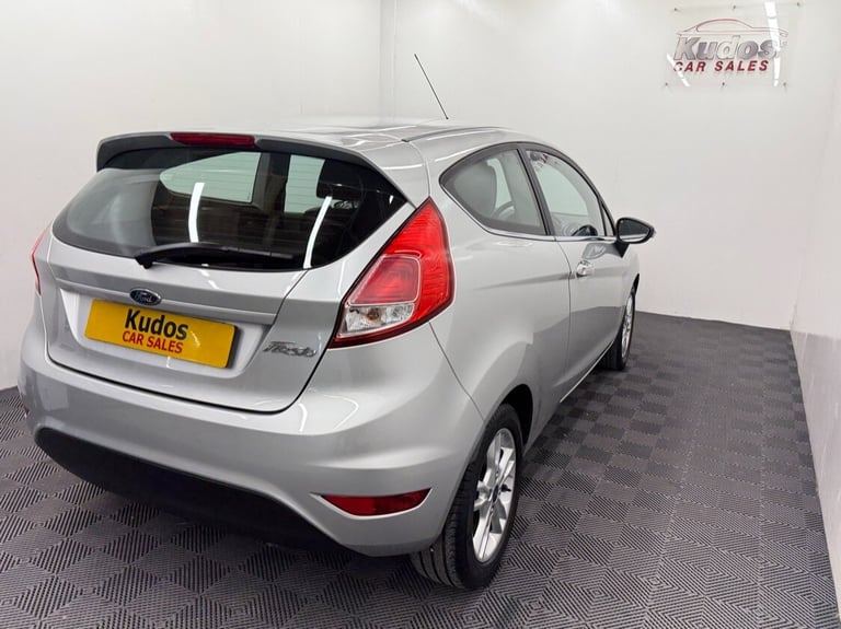 2016 Ford Fiesta 1.5 TDCi Zetec 3dr - SAT NAV - DAB - FSH HATCHBACK Diesel Manual