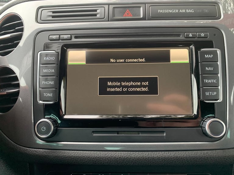 2014 Volkswagen Tiguan 2.0 TDi BlueMotion Tech R-Line 177 5dr ESTATE Diesel Manual
