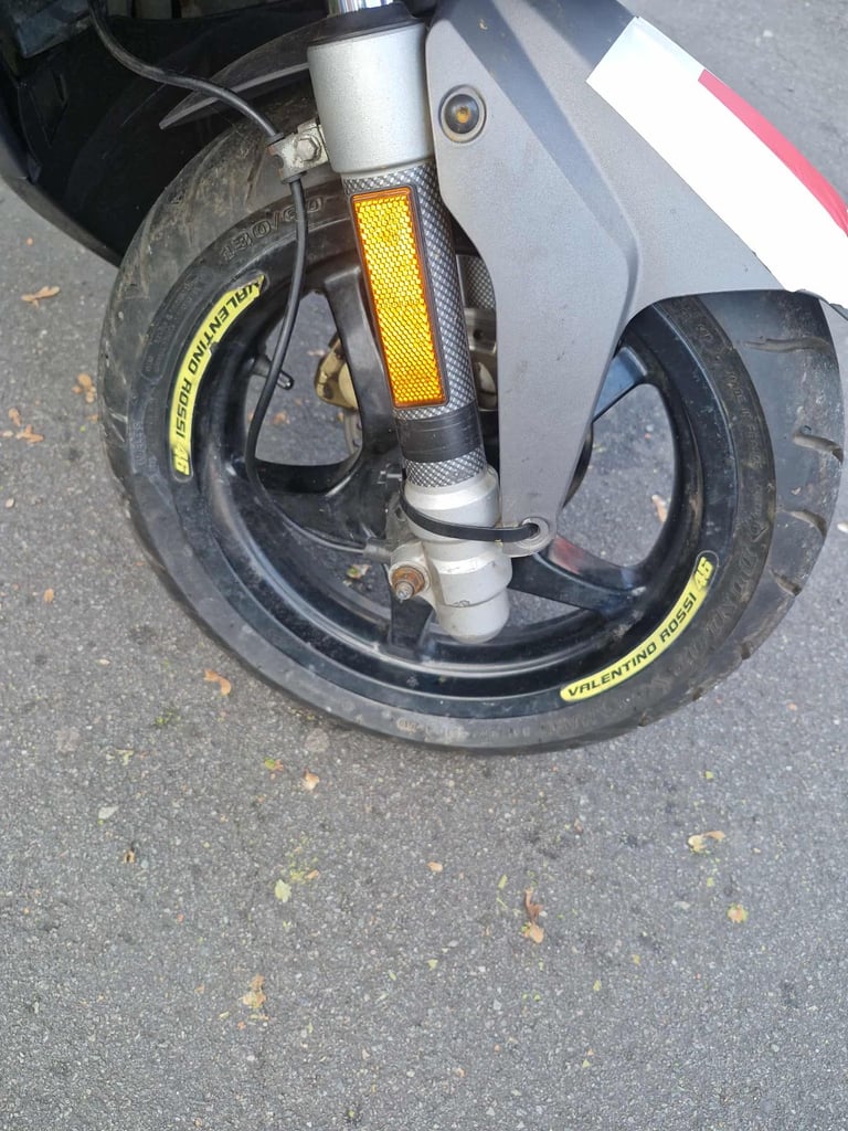 Yamaha Aerox NS50, 2016, 49 (cc)