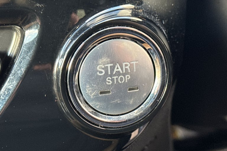 2024 MG MG HS 106290 Hatchback Petrol Manual