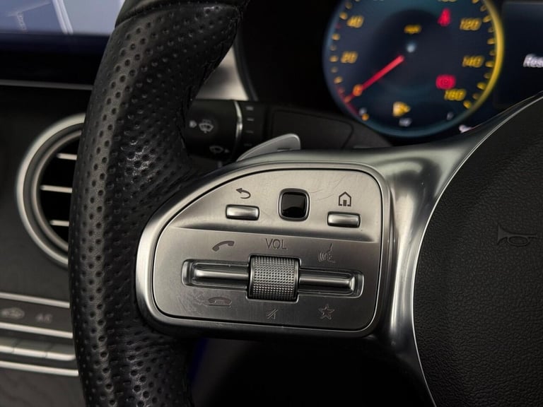 2018 Mercedes-Benz C Class 2.0 C300d AMG Line (Premium) Cabriolet G-Tronic+ Euro 6 (s/s) 2dr Conv...