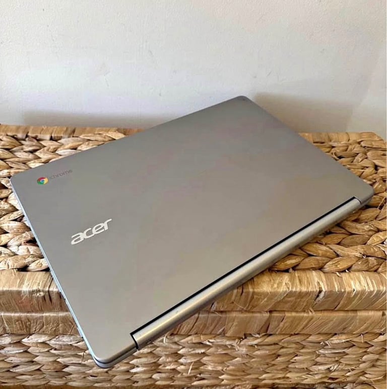 Acer Chromebook 64GB 4GB Charger