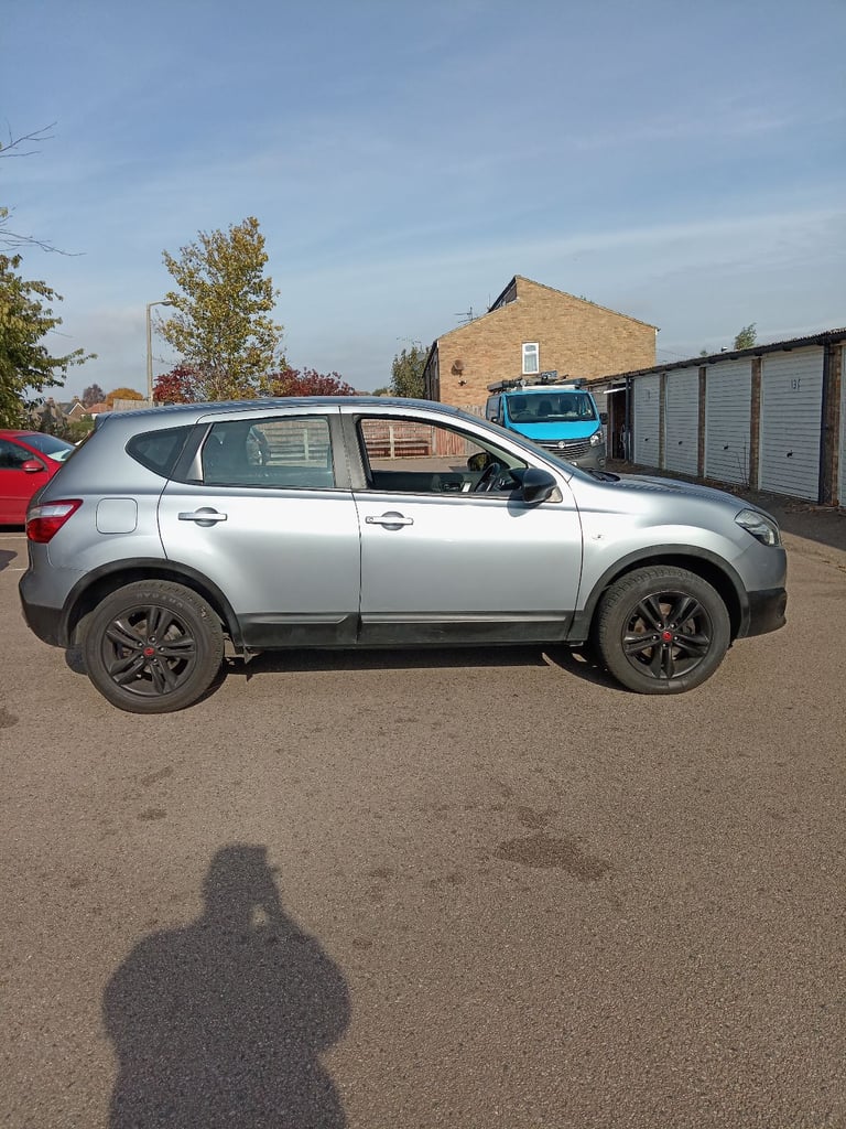 image for Nissan, QASHQAI, Hatchback, 2010, Manual, 1461 (cc), 5 doors