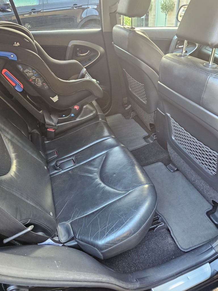 Toyota, RAV 4, Estate, 2010, Manual, 2231 (cc), 5 doors