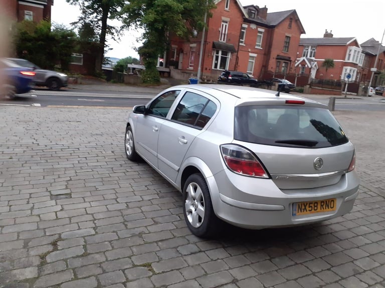 Vauxhall, ASTRA, Hatchback, 2008, Manual, 1598 (cc), 5 doors
