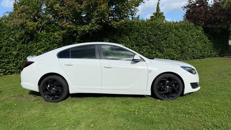 2014 Vauxhall Insignia 2.0 CDTi [140] ecoFLEX SRi Vx-line 5dr [S/S] HATCHBACK Diesel Manual