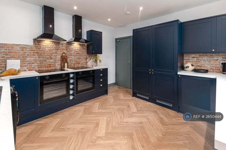 1 bedroom in Station Road, Reddish, Stockport, SK5 (#2650444)