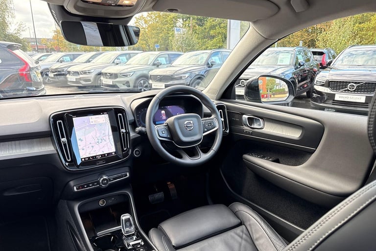 2022 Volvo XC40 2.0 B4 MHEV Ultimate SUV 5dr Petrol Hybrid DCT Auto Euro 6 (s/s) (197 ps) ESTATE ...