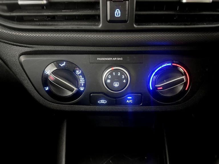 2022 Hyundai i10 1.0 MPi SE Connect 5dr Auto HATCHBACK PETROL Automatic