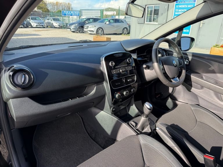 2019 Renault Clio 1.5 dCi Play Hatchback 5dr Diesel Manual Euro 6 (s/s) (90 ps) Hatchback Diesel ...