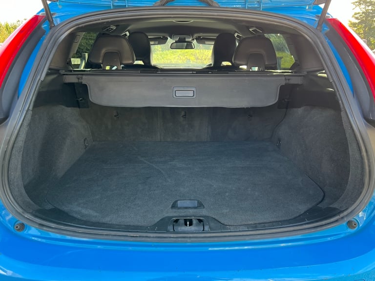 2015 Volvo V60 D2 [115] R DESIGN Nav 5dr Estate Sports Tourer FSH ESTATE Diesel Manual