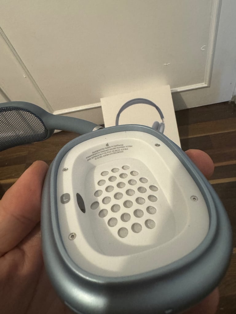 Apple AirPods Max USB-C Blue