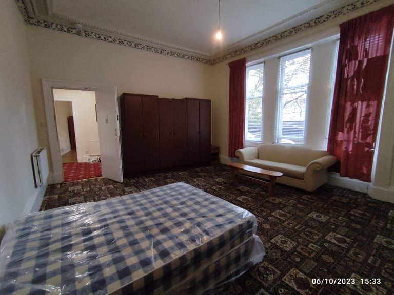 Immediate Room's for Rent in City of Glasgow Available