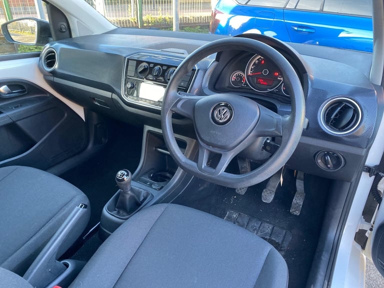 2017 Volkswagen up! 1.0 Move Up 3dr HATCHBACK PETROL Manual