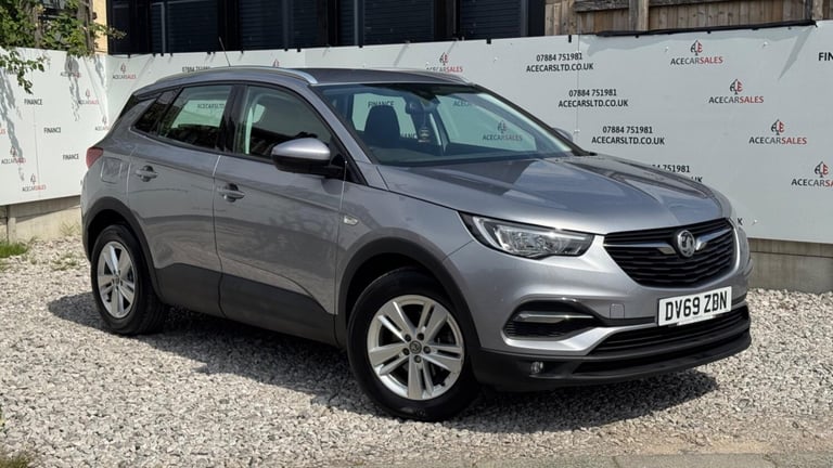 image for 2019 Vauxhall Grandland X 1.2 Turbo SE Euro 6 (s/s) 5dr HATCHBACK Petrol Manual