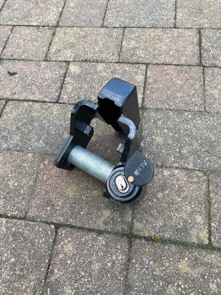 Al-Co caravan hitch lock