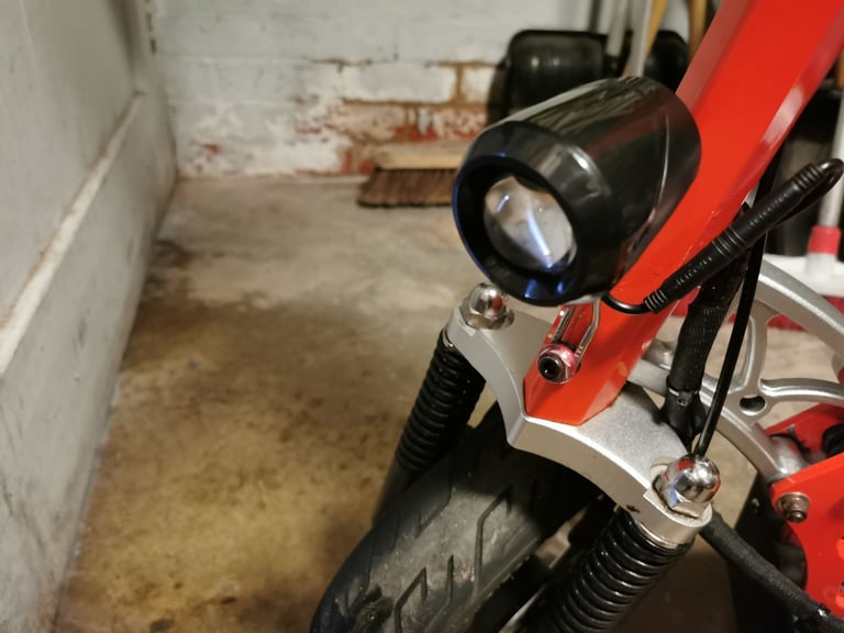 Electric scooter EMOVE 52V 1600W (Made in USA).