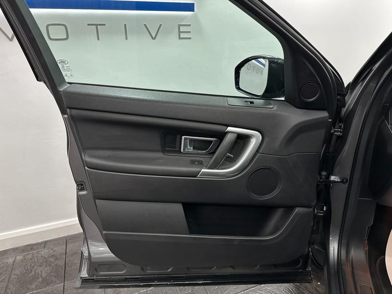 2017 Land Rover Discovery Sport 2.0 TD4 HSE Auto 4WD Euro 6 (s/s) 5dr ESTATE Diesel Automatic