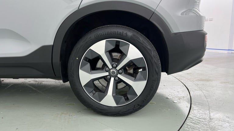 2024 Volvo XC40 Plus, B3 Mild hybrid, Petrol, Dark Estate Petrol Automatic