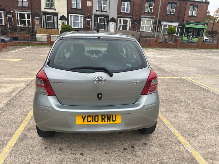 Toyota, YARIS, Hatchback, 2010, Manual, 1329 (cc), 5 doors
