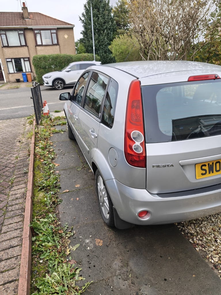 Ford, FIESTA Ghia, Hatchback, 2008, Manual, 1388 (cc), 5 doors