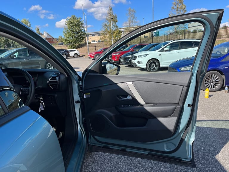 2024 Citroen C4 1.2 PureTech [130] Plus 5dr Auto Hatchback PETROL Automatic