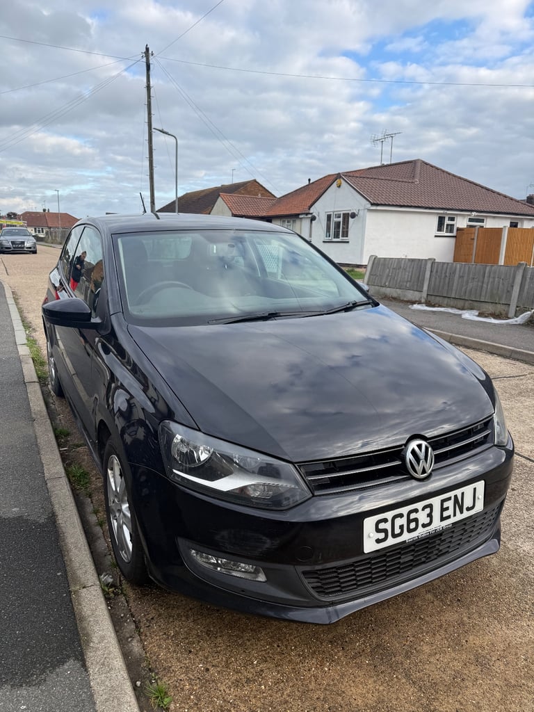 Volkswagen, POLO, Hatchback, 2013, Manual, 1390 (cc), 3 doors,v5,2keys 