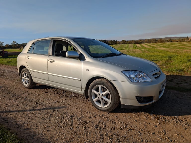 Toyota, COROLLA, Hatchback, 2004, Manual, 1995 (cc), 5 doors