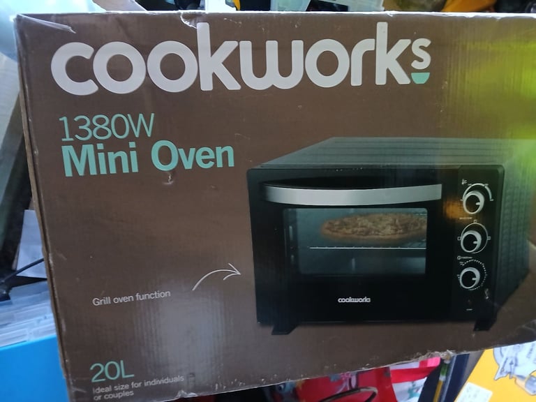 Cookworks mini oven 