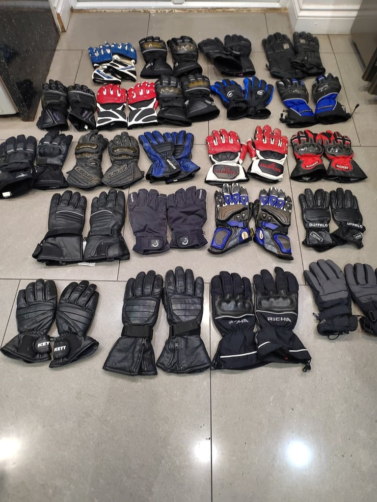 East London Motorcycle Clothing – ALL TYPES – SEE PHOTOS – EAST LONDON - 829