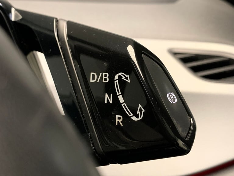 2021 Volkswagen ID.3 Pro S 77kWh Tour Hatchback 5dr Electric Auto (204 ps) - ASSISTANCE PACK - B ...