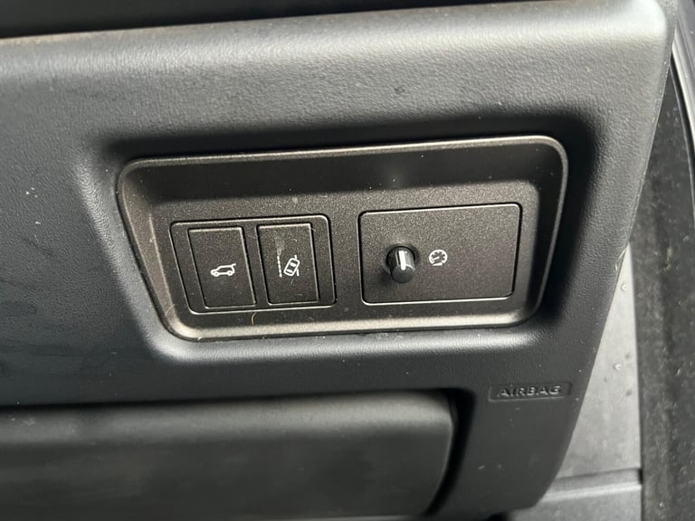 2015 Land Rover Range Rover Evoque 2.0 TD4 SE Tech 5dr ESTATE Diesel Manual