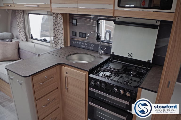 Bailey Alicanto Grande 2 Evora, 2023 Used Touring Caravan